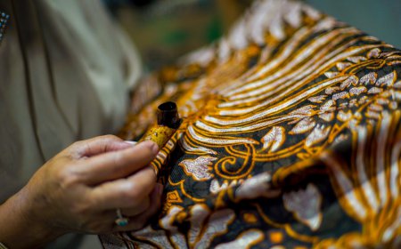 Jenis-Jenis Batik di Indonesia: Warisan Budaya Nusantara dan Maknanya