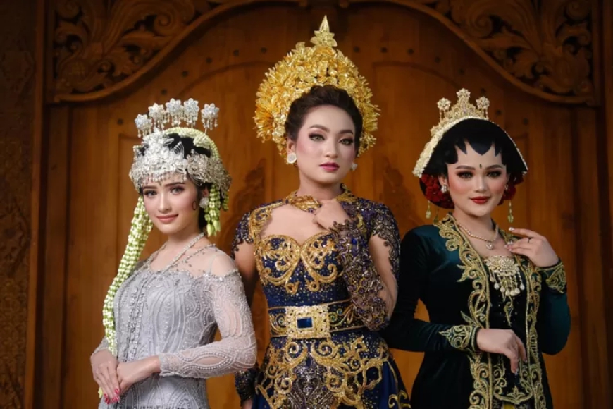 Baju Adat yang Populer di Indonesia