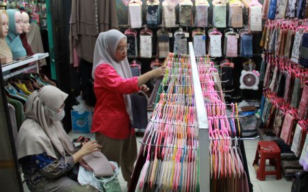 Pengusaha UMKM Curhat: Sulitnya Bertahan di Tengah Krisis Global