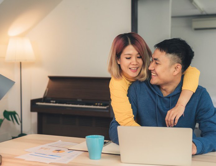 7 Tips Mengatur Keuangan untuk Pasangan yang Baru Menikah, Biar Rumah Tangga Harmonis