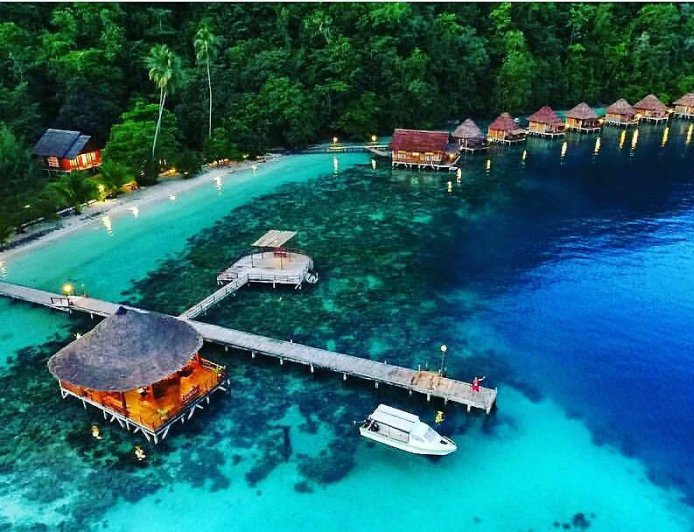 10 Tempat Wisata Alam Paling Hits di Indonesia Tahun Ini, Wajib Masuk Bucket List!