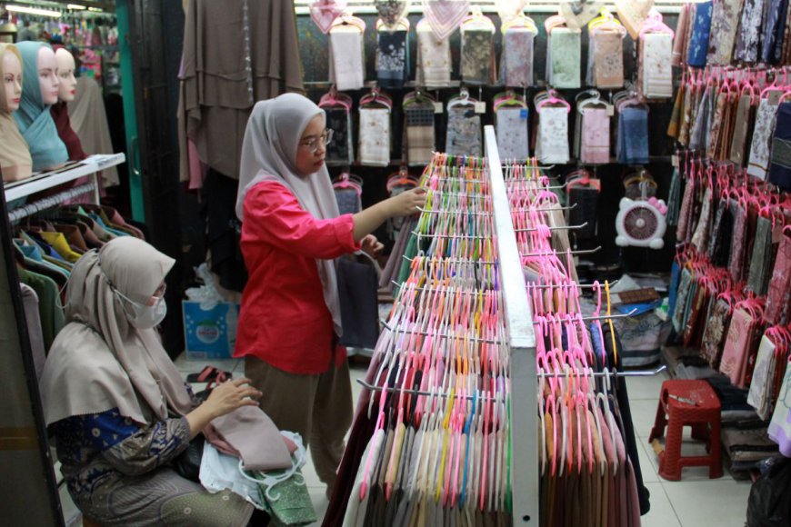 Pengusaha UMKM Curhat: Sulitnya Bertahan di Tengah Krisis Global