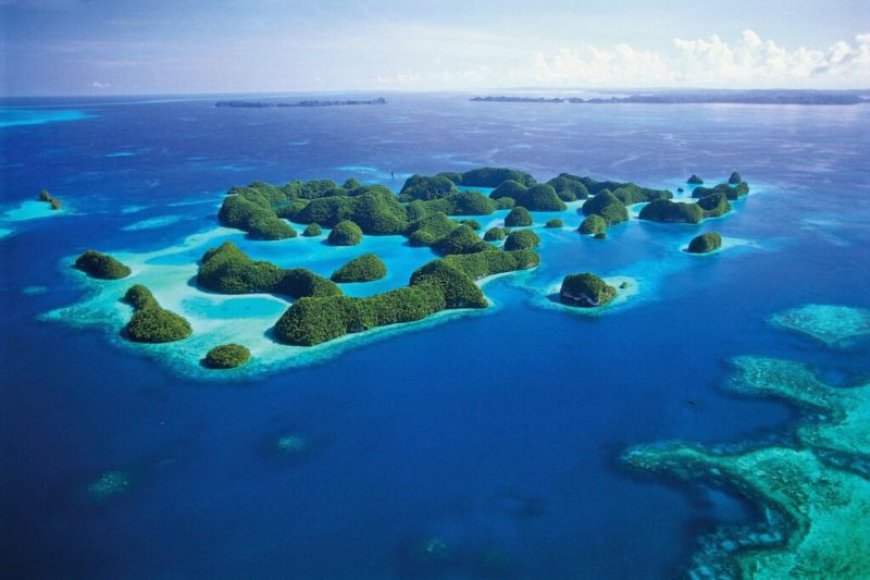 Rekomendasi Wisata Pulau Terindah di Indonesia yang Wajib Dikunjungi